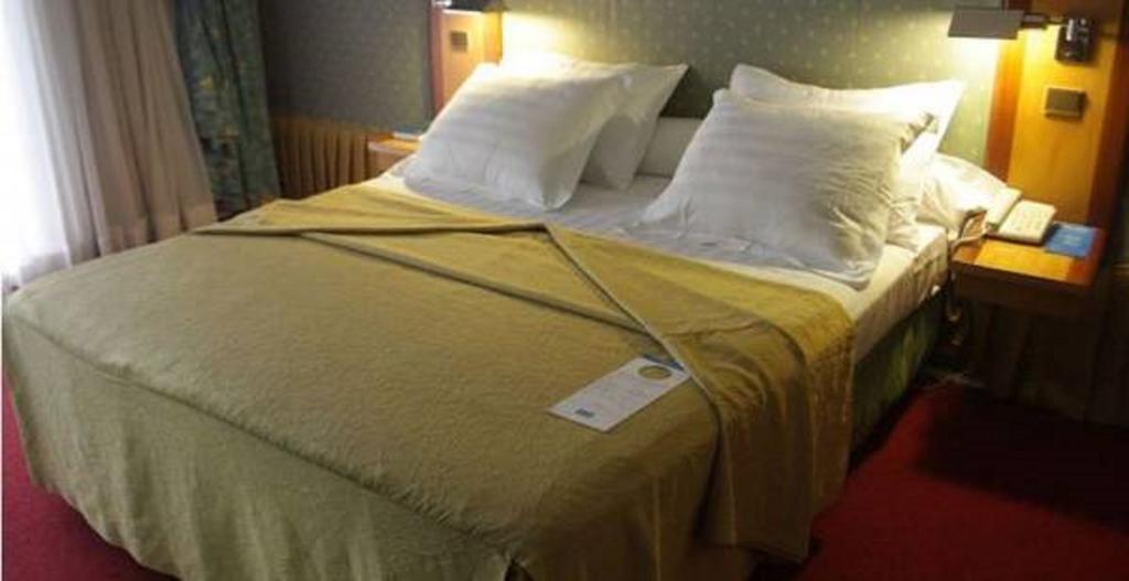 Hotel Sawa ドゥアラ エクステリア 写真