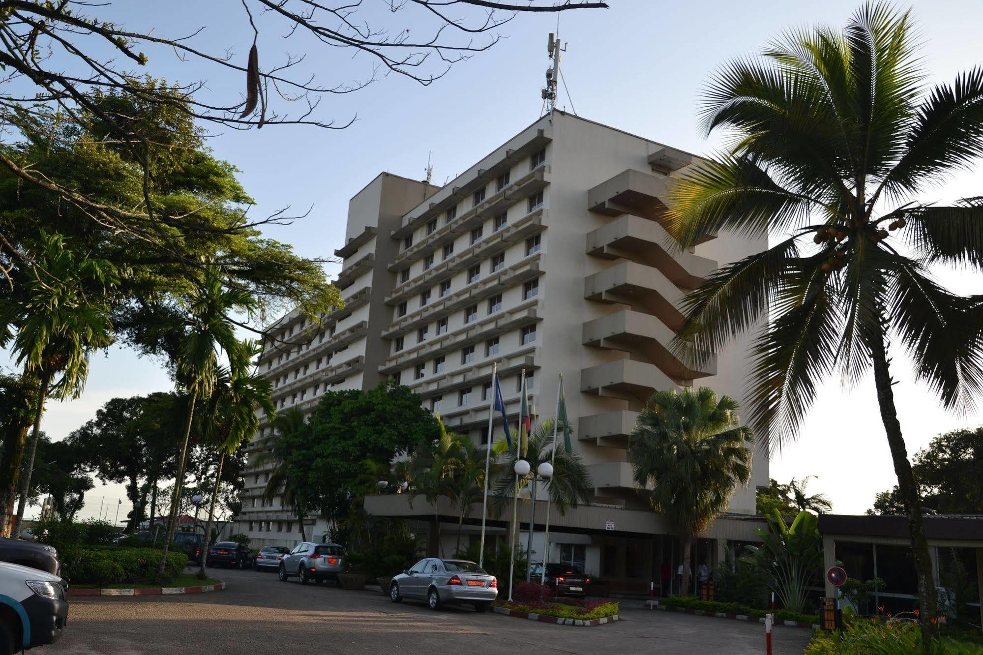 Hotel Sawa ドゥアラ エクステリア 写真