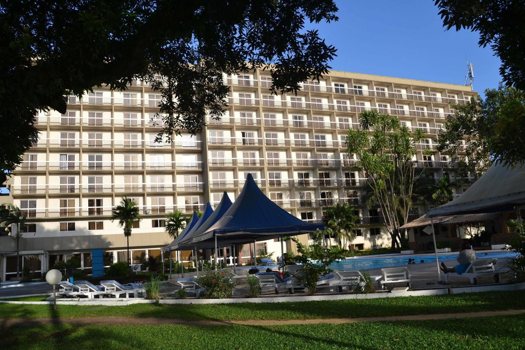 Hotel Sawa ドゥアラ エクステリア 写真